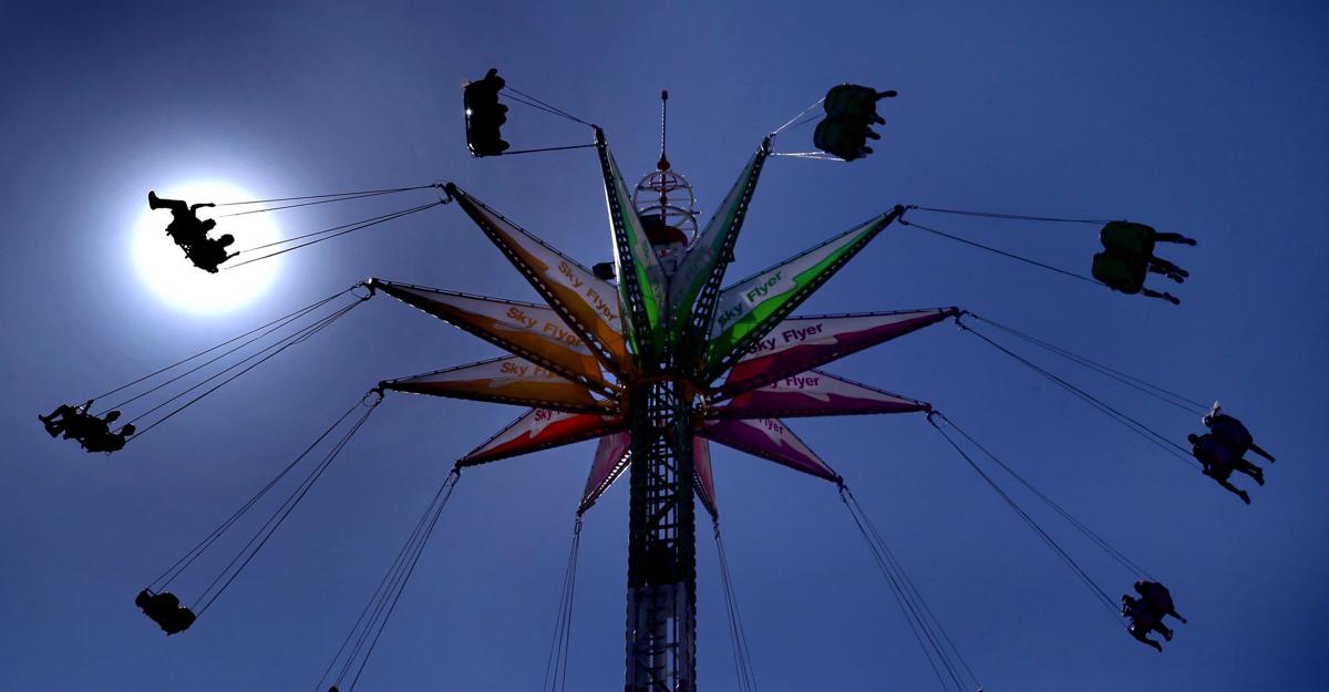 Photos Opening night of 2017 Pima County Fair Photography