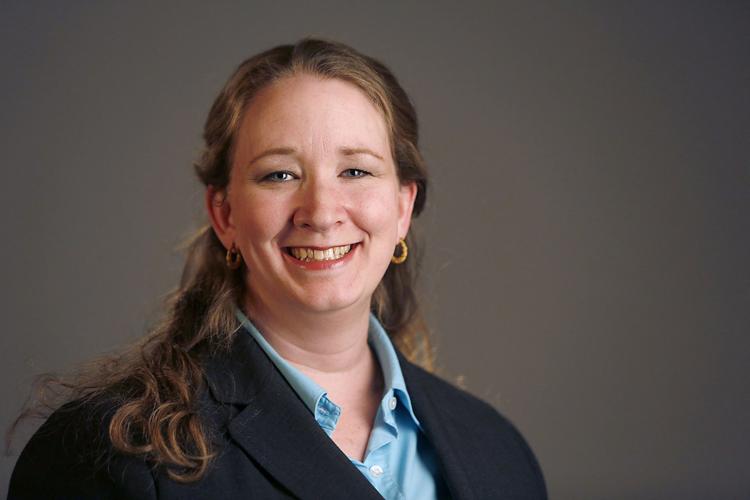 Sarah Garrecht Gassen