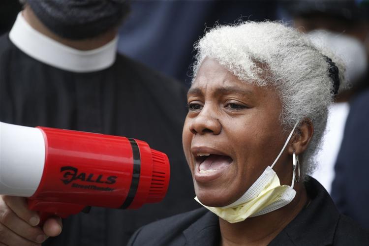 The 'Community of the Faithful' rally in Niagara Square