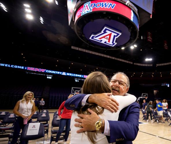 Caitlin Lowe, Arizona softball (copy)
