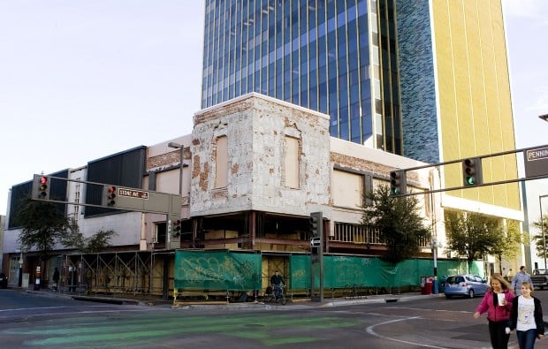 Idle building downtown weighed as UA class space   
