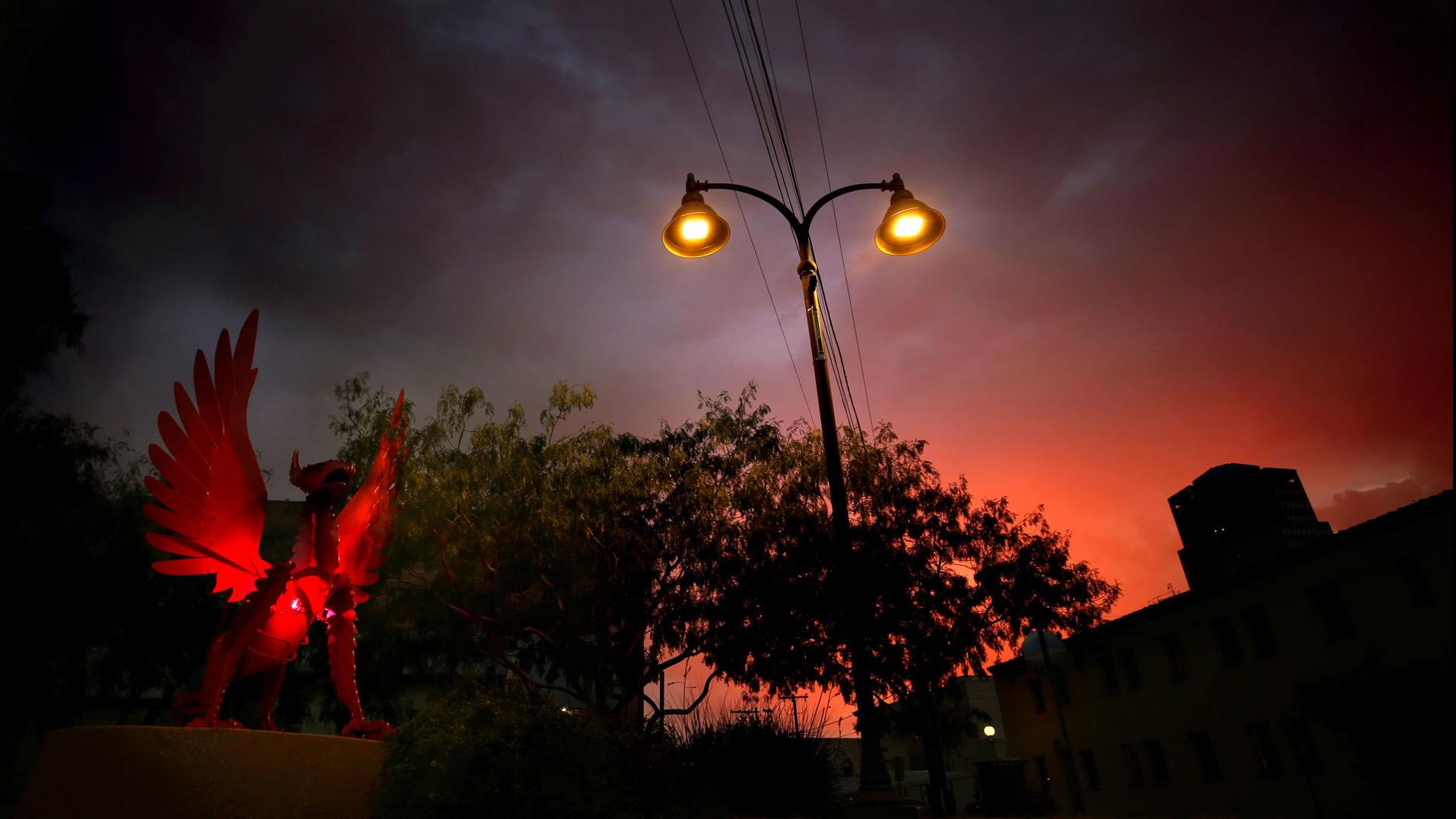 Led Streetlight Conversion Makes Tucson Skies Slightly Darker Says Dark Sky Association Local News Tucson Com