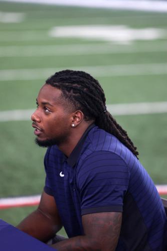 Football-p7.jpg