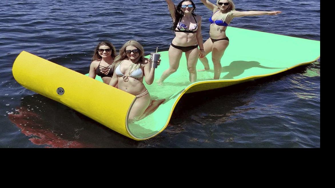 giant floating mat