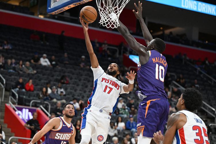 BASKETBALL-NBA-DET-PHX/