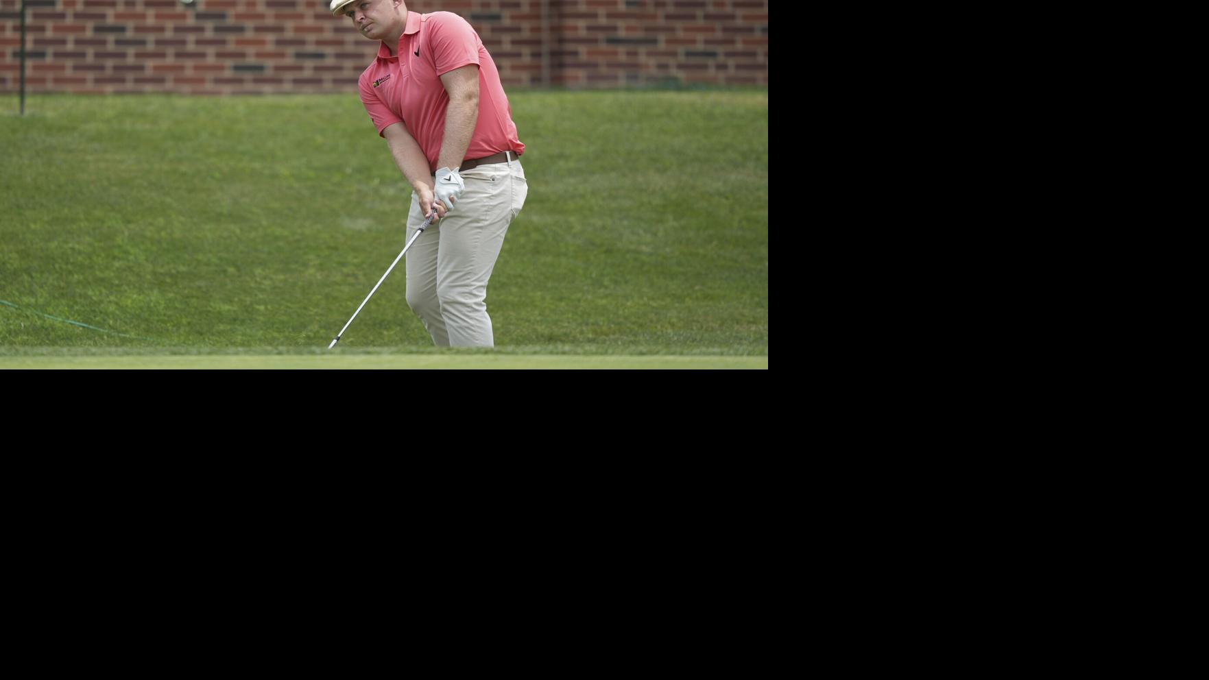 Harry Hall takes 22 putts in career-best 62 for Colonial lead