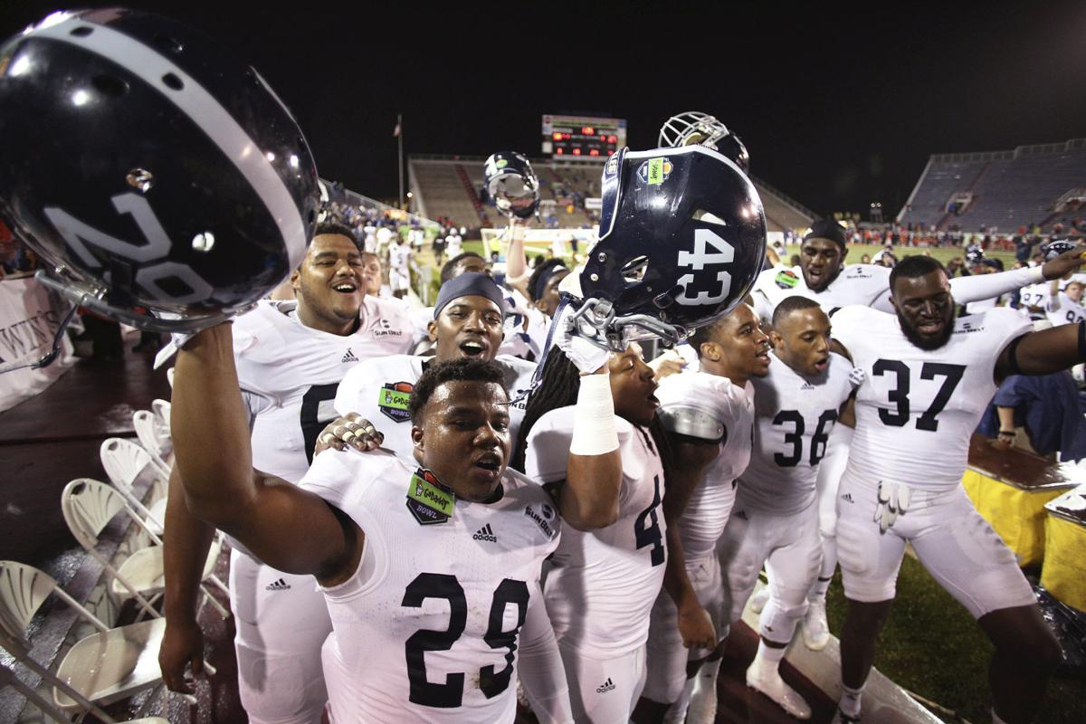 GoDaddy Bowl Football