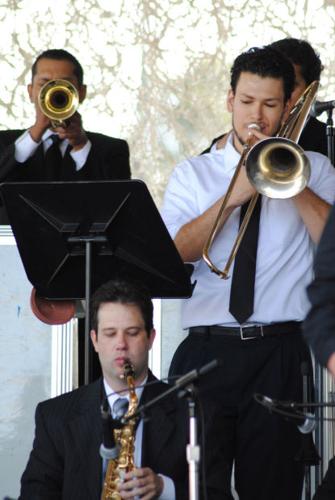 Sergio Mendoza Y La Orkesta