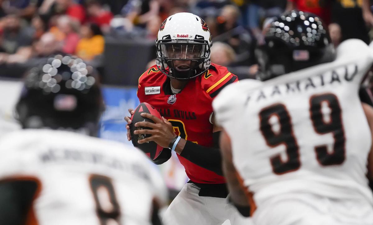 061122-tuc-spt-sugarskulls-p1