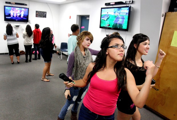 Flowing Wells class turns P.E. into party    