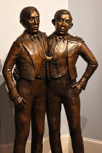 Siamese Twins Museum