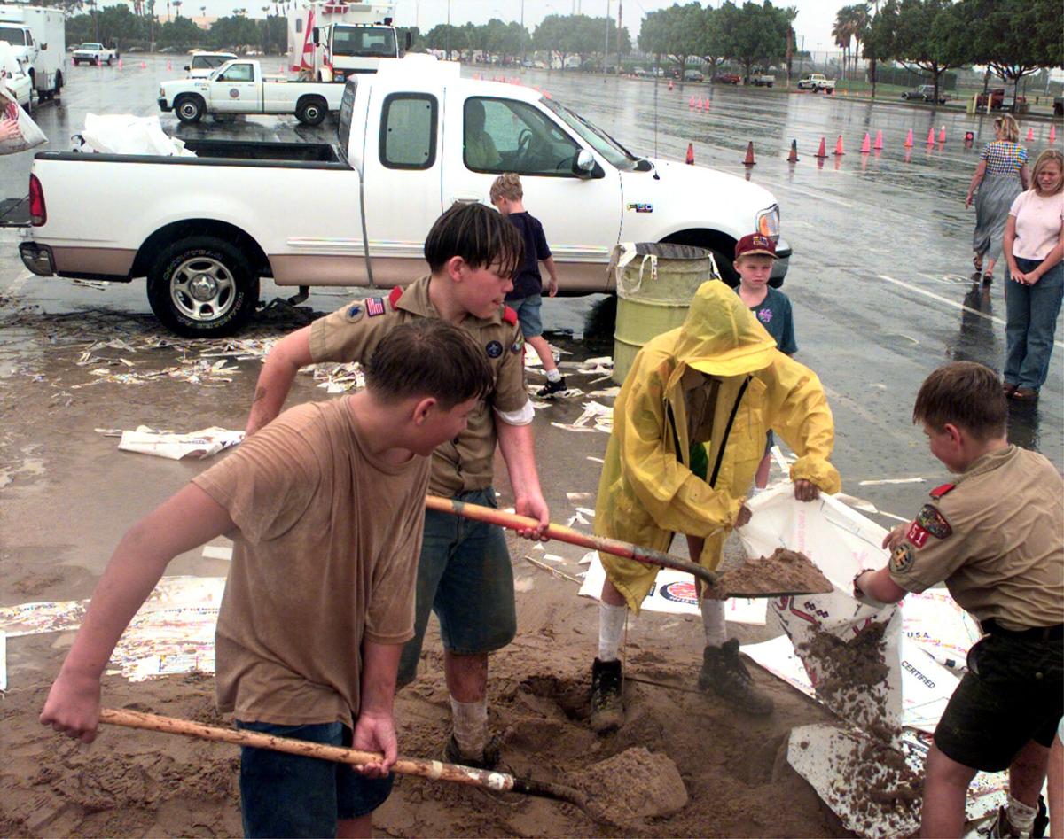 Hurricane Nora, 1997
