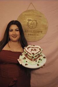 Aralexie Sweets, a Tucson home bakery, makes beautifully decorated cakes