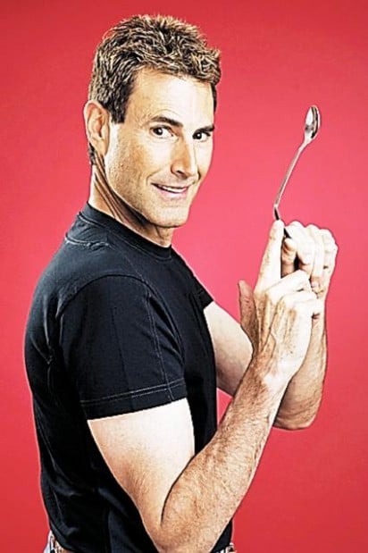 YouTube turmoil centers on famous spoon-bender  