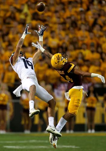 Arizona Wildcats vs. Arizona State Sun Devils in the 2017 Territorial Cup