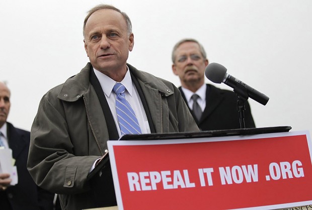 Bid to repeal health law goes on, but with civil tone   