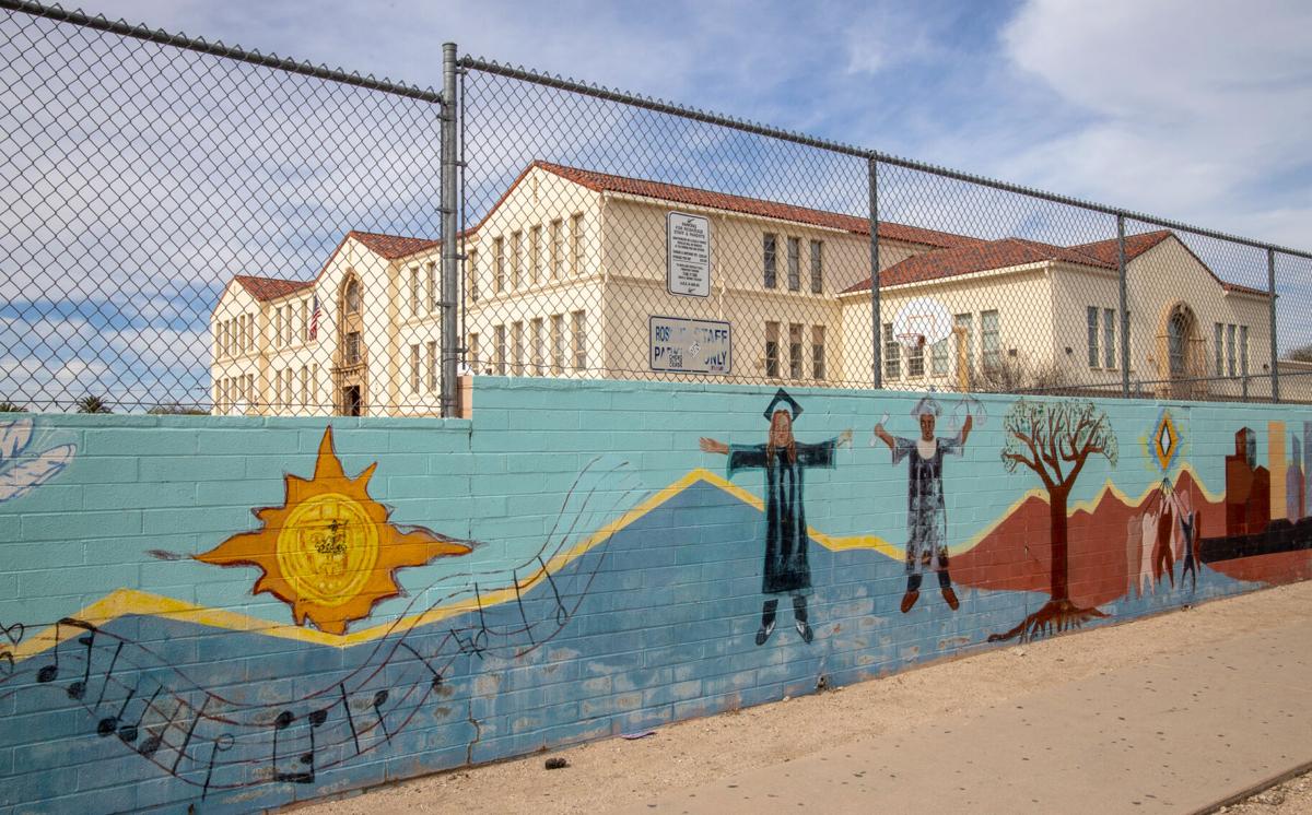 Roskruge Bilingual K-8 Magnet School, TUSD