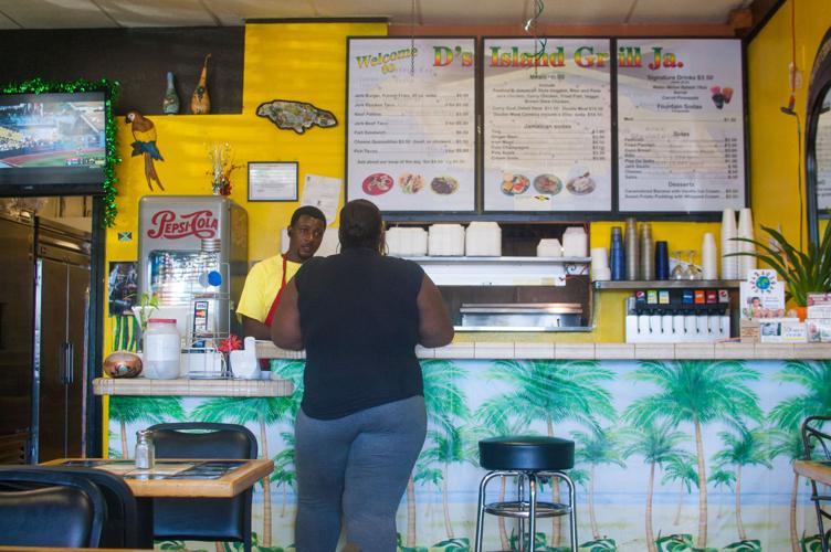 D's Island Grill inside