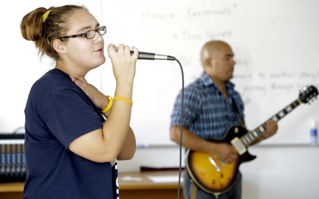 Rock 'n' roll class has a distinctly academic tone    