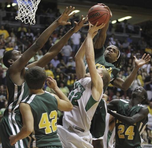 High School Division II boys State Championship: Peoria layup sinks Amphi's repeat hopes    