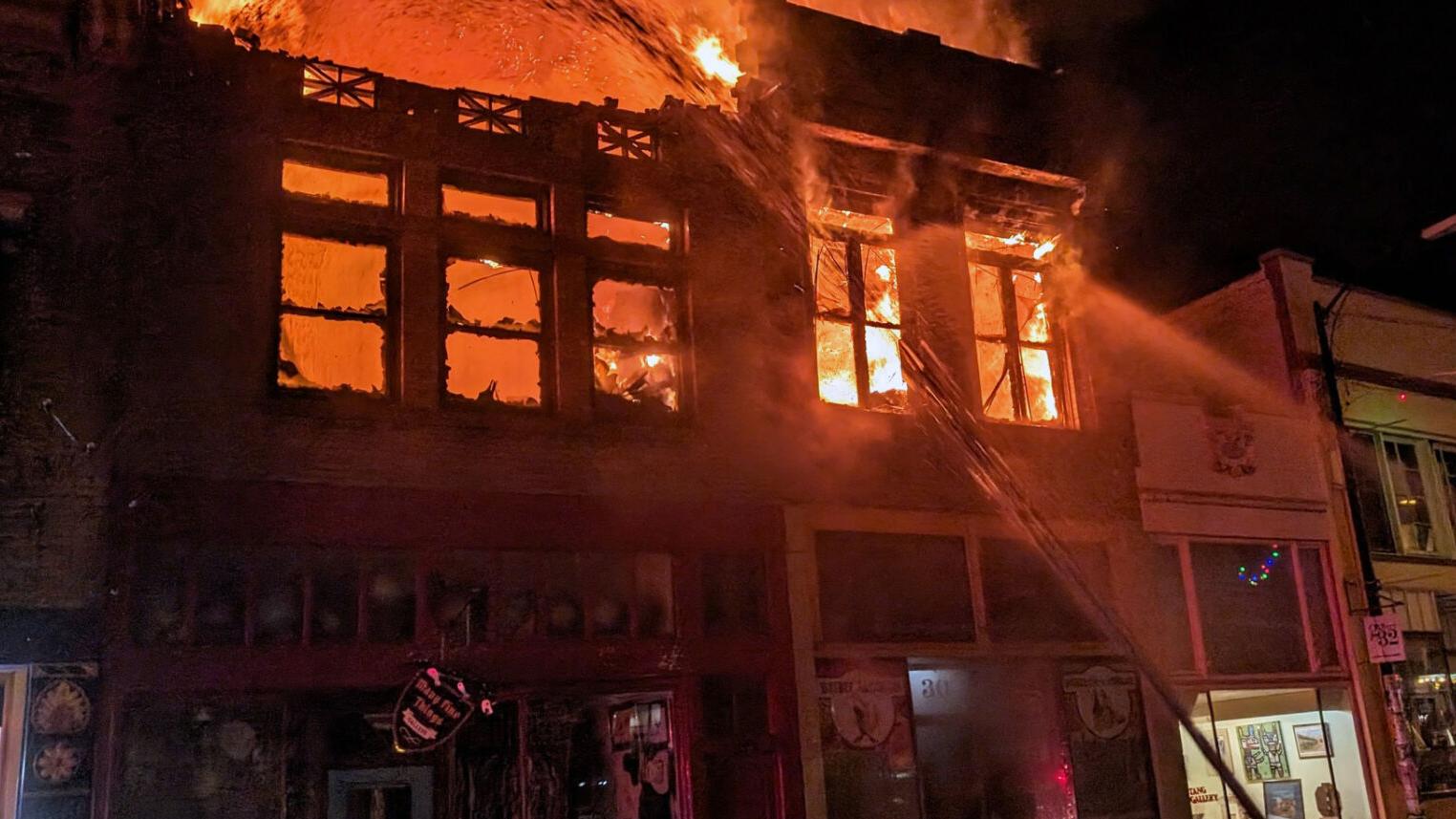 Overnight fire destroys historic downtown Bisbee buildings - Vimarsana News