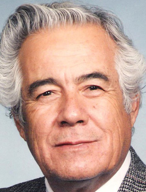 Tucson author, a literary prodigy, dies    