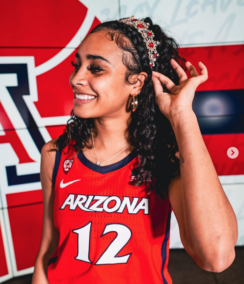 Esmery Martínez (LE)