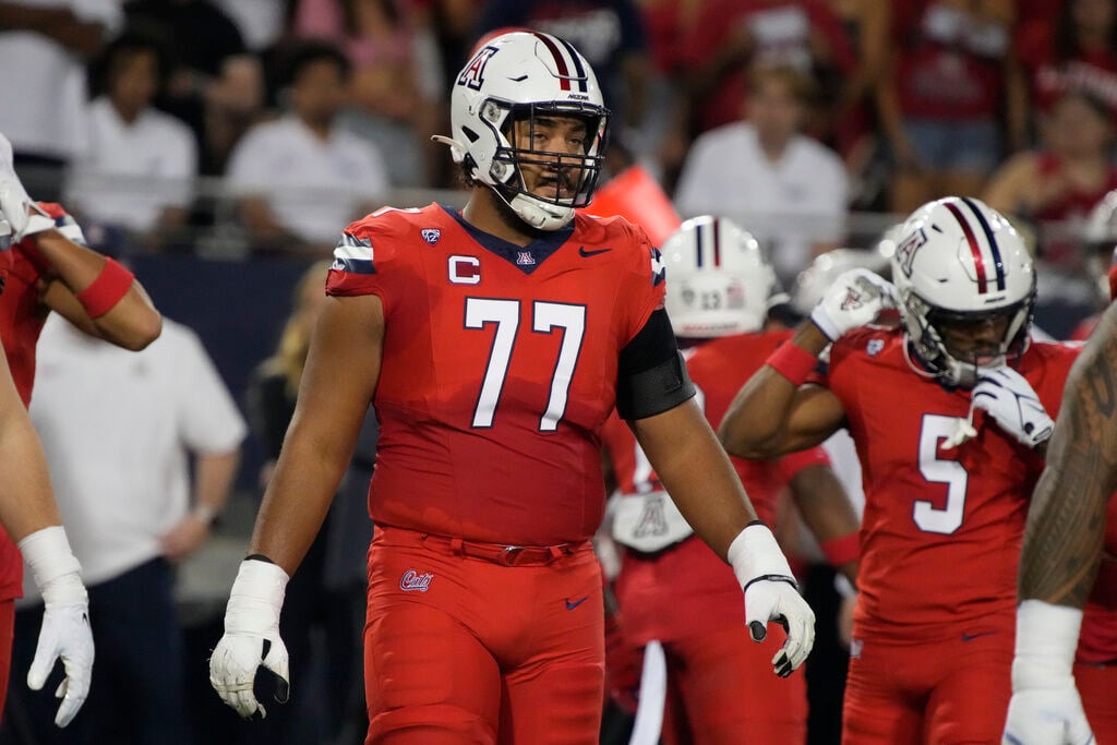 UA OT Jordan Morgan makes right call by skipping Alamo Bowl