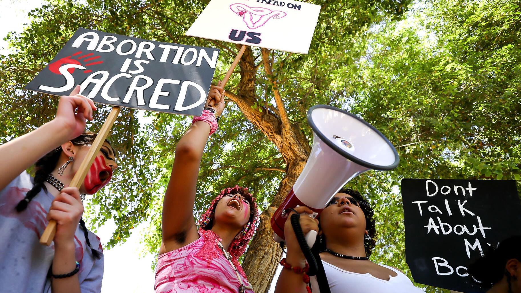 Photos: Tucson students rally for abortion rights