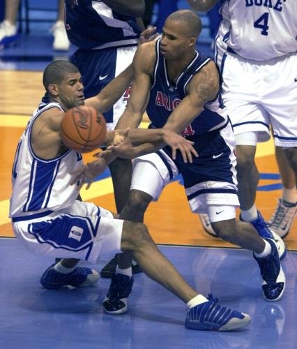 University of Arizona, basketball, 2001