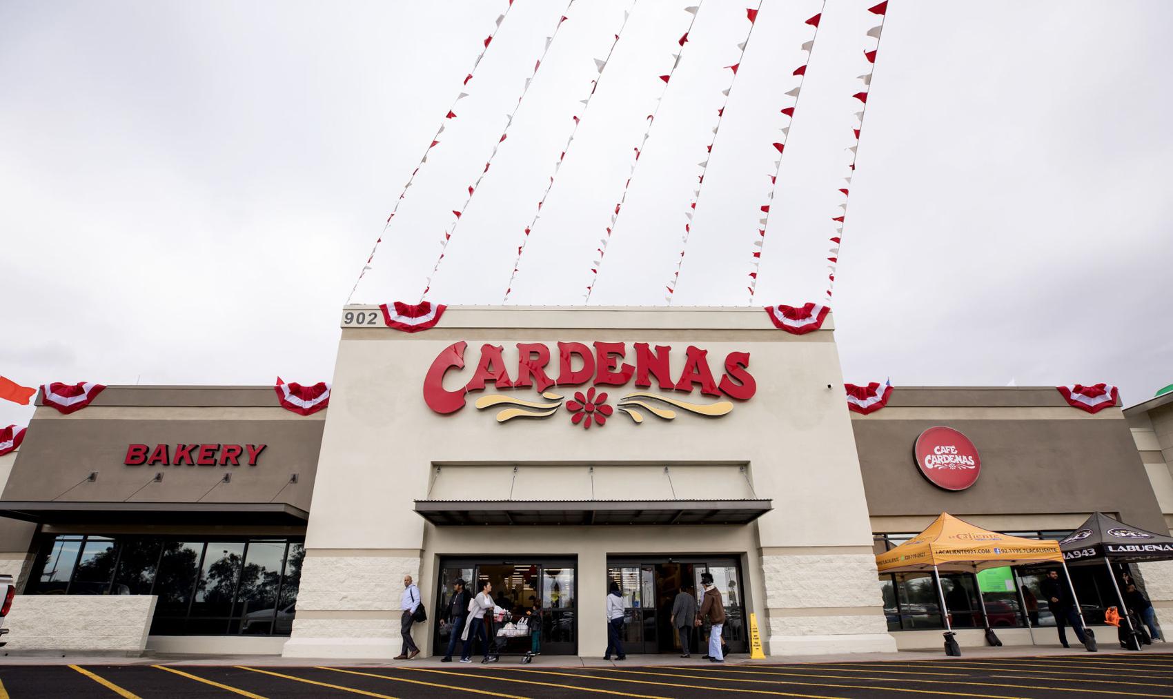 Hispanic grocery store, Cardenas Markets, opens on Tucson's south side