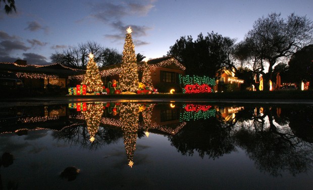 Photo Gallery: Archive Photos Of Winterhaven Festival Of Lights ...