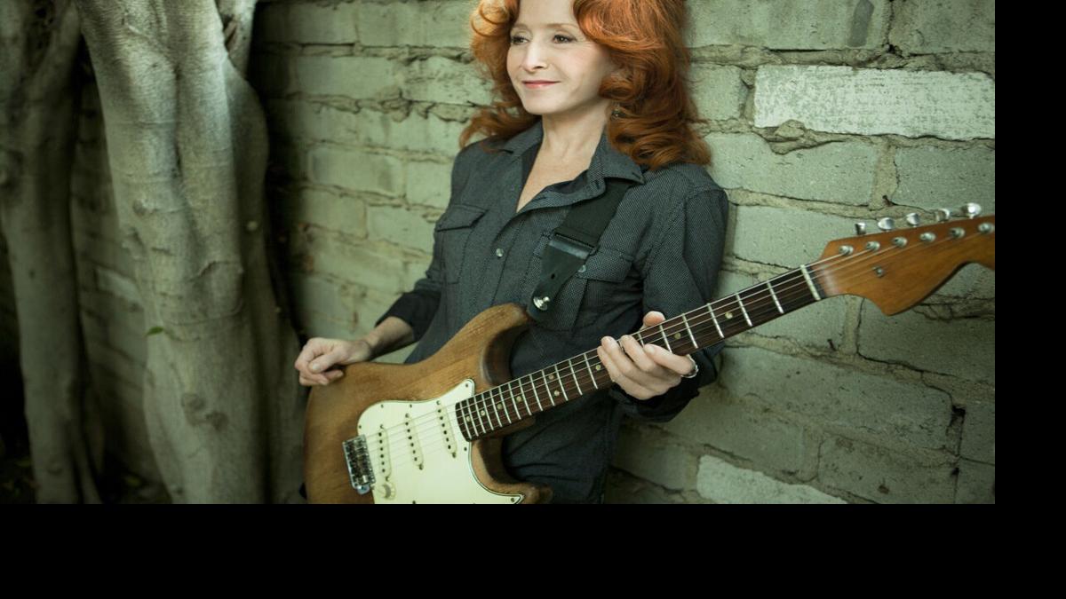 Before stop at Orpheum in Sioux City, Bonnie Raitt says the secret to longevity is being willing to ‘prove yourself every night’
