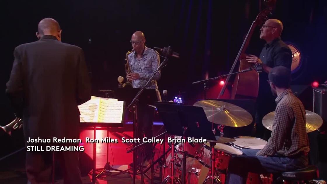 Jazz saxophonist Joshua Redman is heading to Tucson