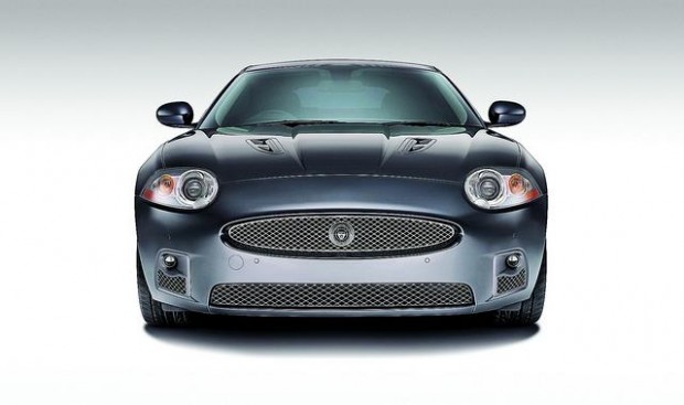 India's Tata on fast track with buy of Jaguar-Rover  