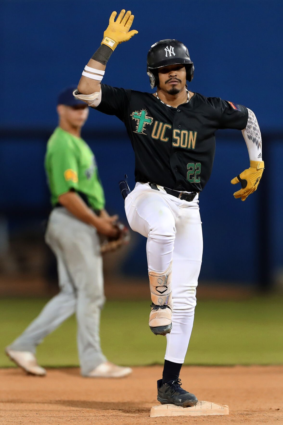 Tucson Saguaros baseball hopefuls follow Pecos League dreams
