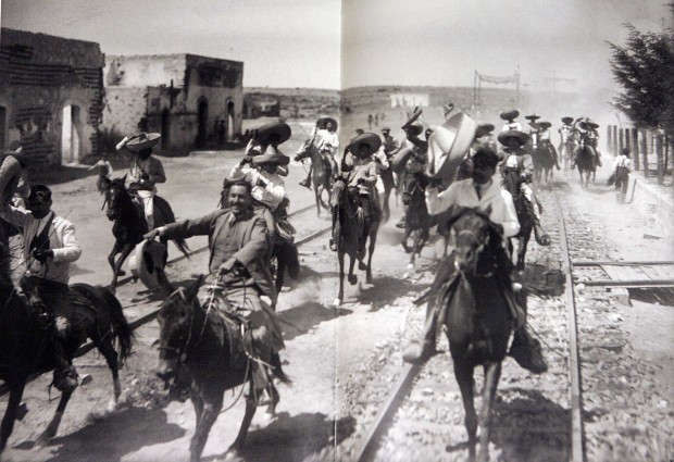 Exhibit features photos from Mexico's revolt  