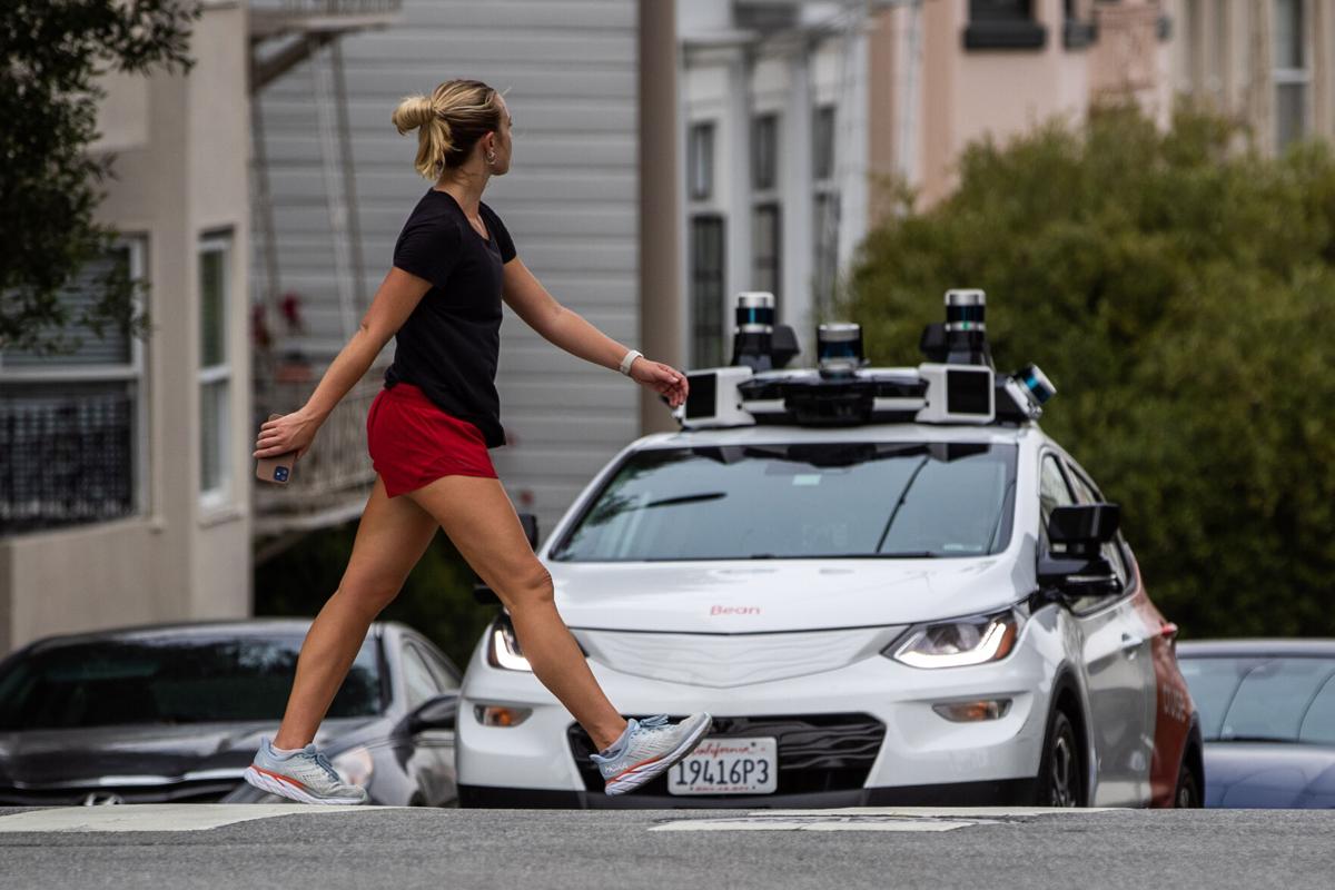 Waymo hits a dog in San Francisco, reigniting safety debate