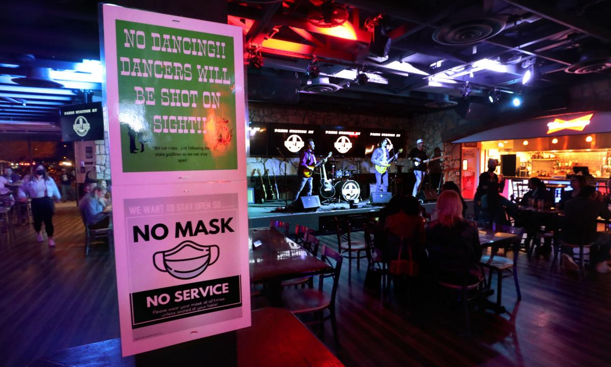 gov ducey lifts mask mandates reopens bars across arizona local news tucson com