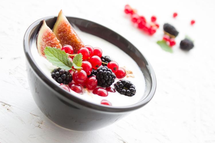 einladung_zum_essen-yogurt-1786329_1920.jpg