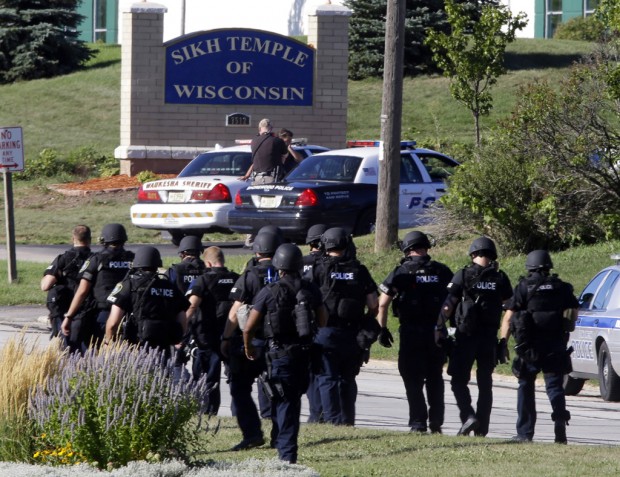 Wis. gunman kills 6 in Sikh temple attack    