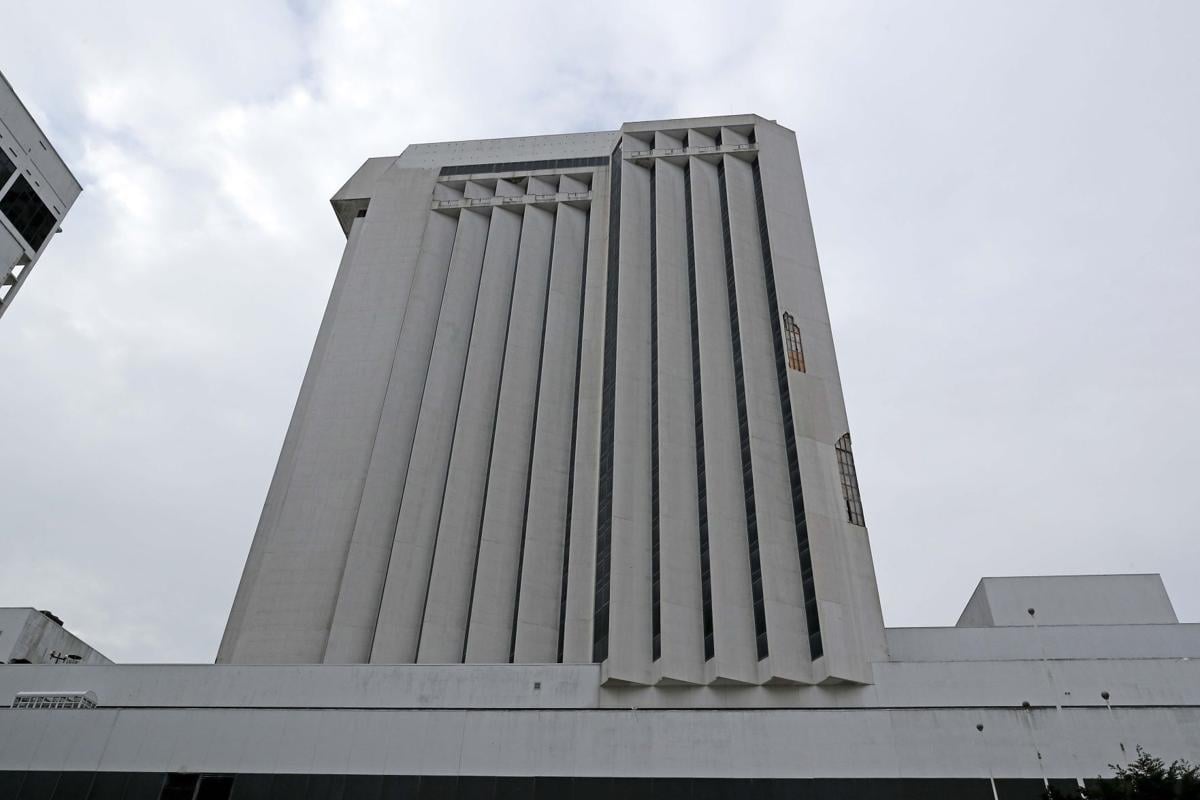 Exterior photos of the vacant Trump Plaza casino