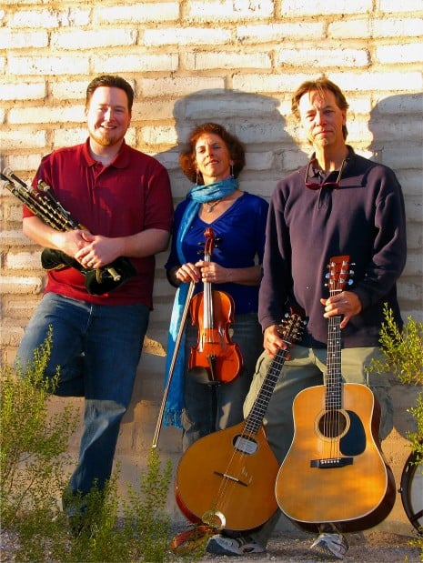 Group to play free show of Irish music    