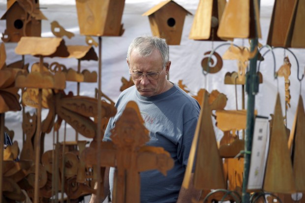 Art festival creates stir at Kolb, Sunrise