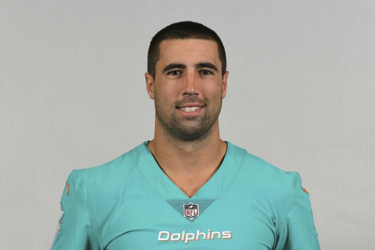 Miami Dolphins 2018 Football Headshots