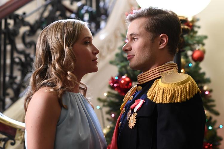 A Royal Christmas Engagement 1