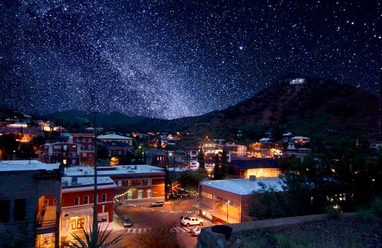 dark-bisbee