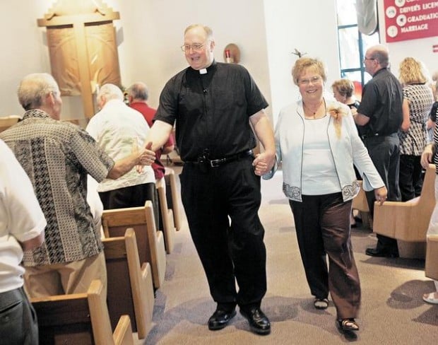 Pastor says farewell to OV church  