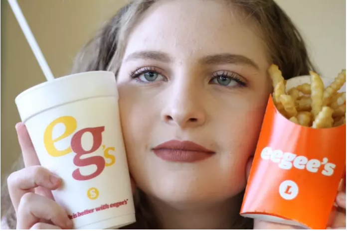 Tucson teen goes viral with her Tucson-inspired photos