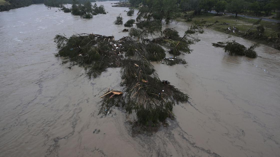 Understanding flood insurance, Bieber's new album and a fact check | Hot off the Wire
